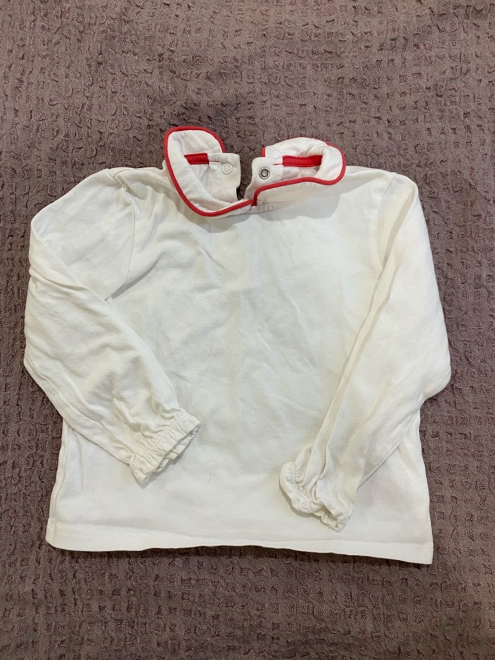 Baby Boden White Long-Sleeve Top with Red-Trim Collar